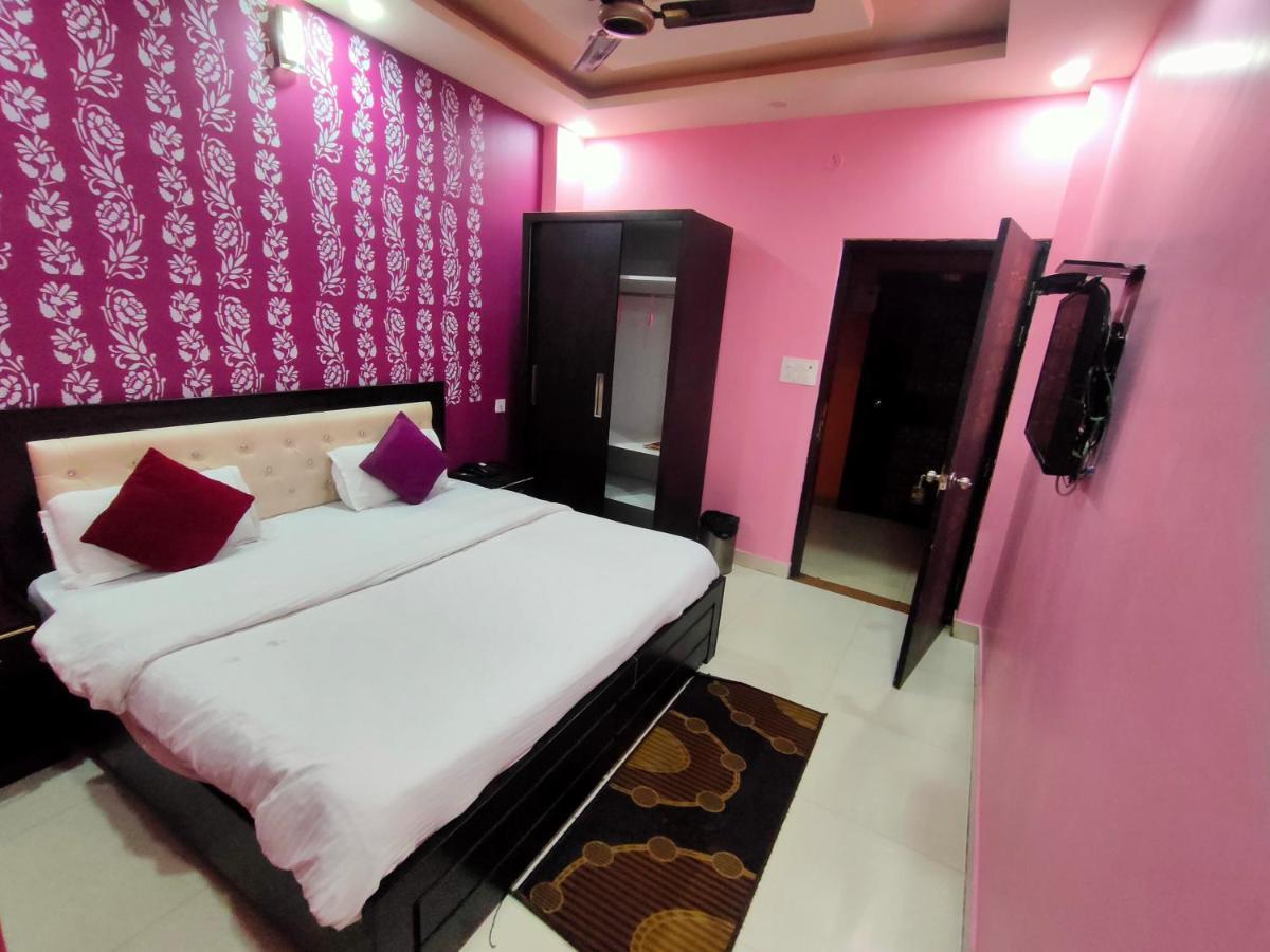Hotel Dev Bhoomi Inn Rishīkesh Eksteriør billede
