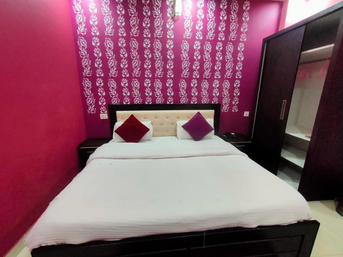 Hotel Dev Bhoomi Inn Rishīkesh Eksteriør billede
